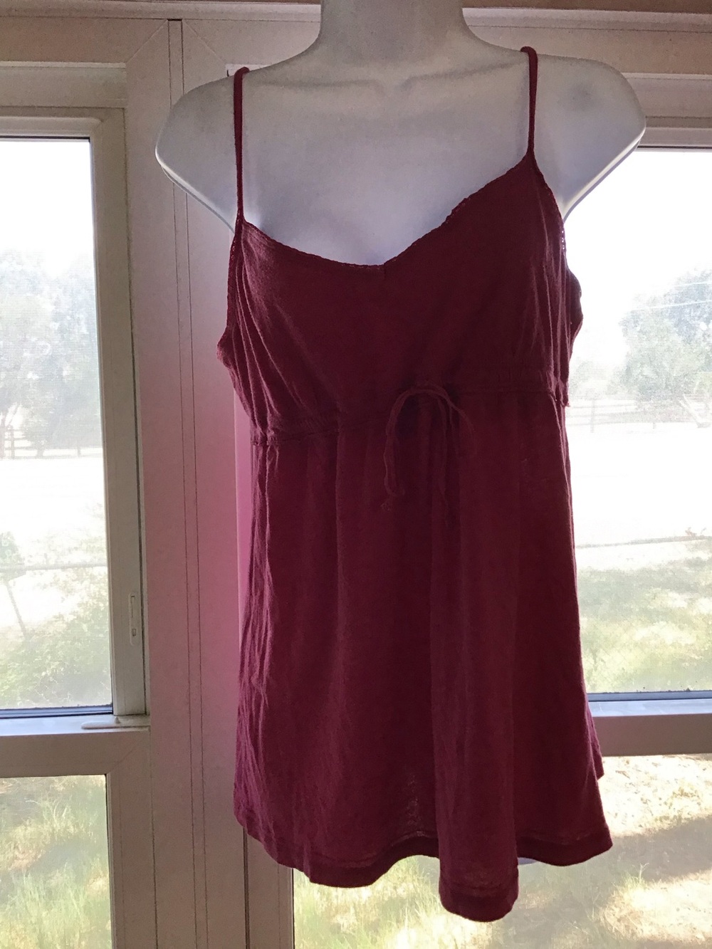 American Eagle Outfitters fuchsia tank